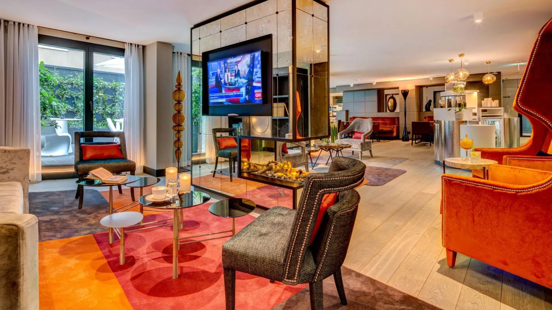 Design Hotel F6 Genebra 3*,