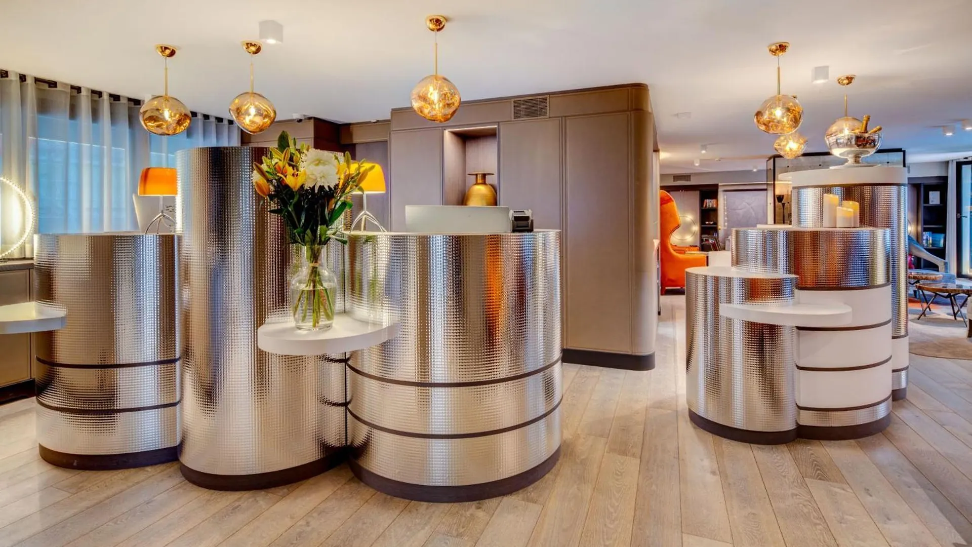 Design Hotel F6 Geneva 3*,