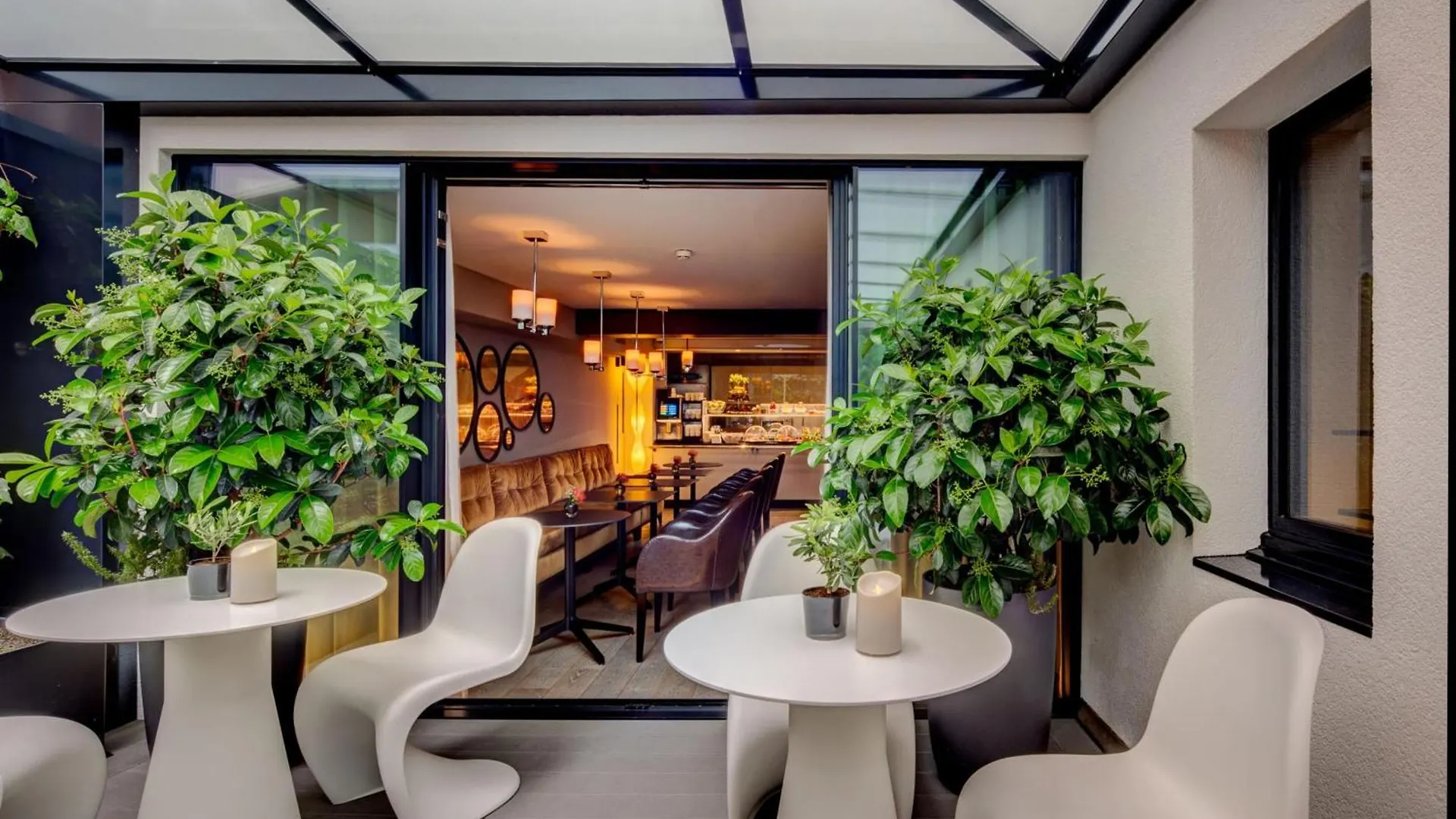 Design Hotel F6 Женева
