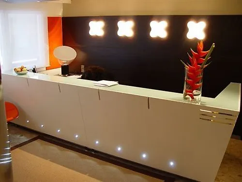 Design Hotel F6 Женева